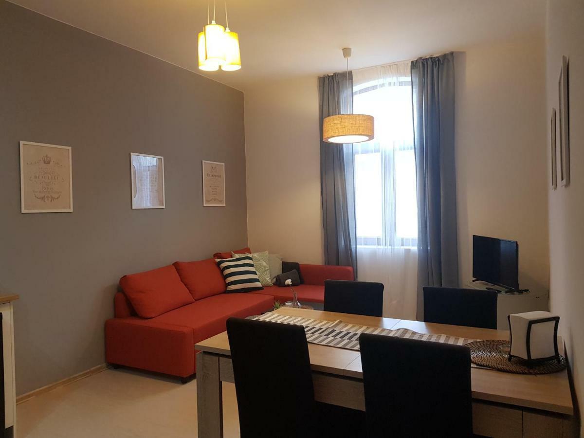 Radomir Downtown Apartments Екстериор снимка